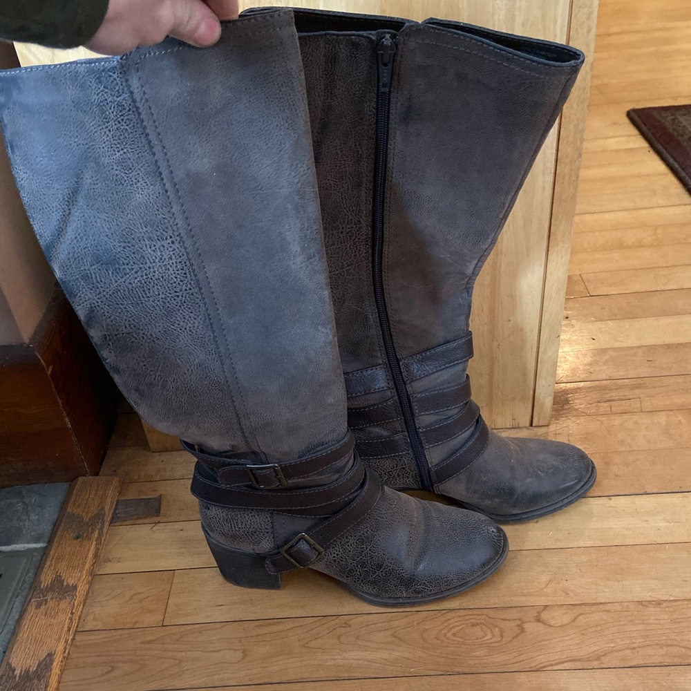 Sonoma Distressed Strappy Riding Boots